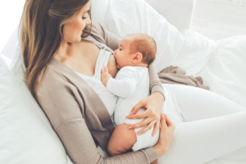 CBD a kojení: je užívání pro kojící matky bezpečné?