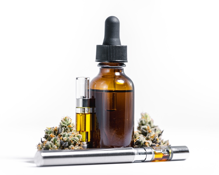 Cannabisöl-Fläschchen und Vape Pen - neue THCO-Produkte